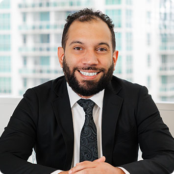 bruce davenport senior lending specialist in miami fl